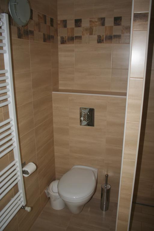 Malomko Apartman Zsira Εξωτερικό φωτογραφία
